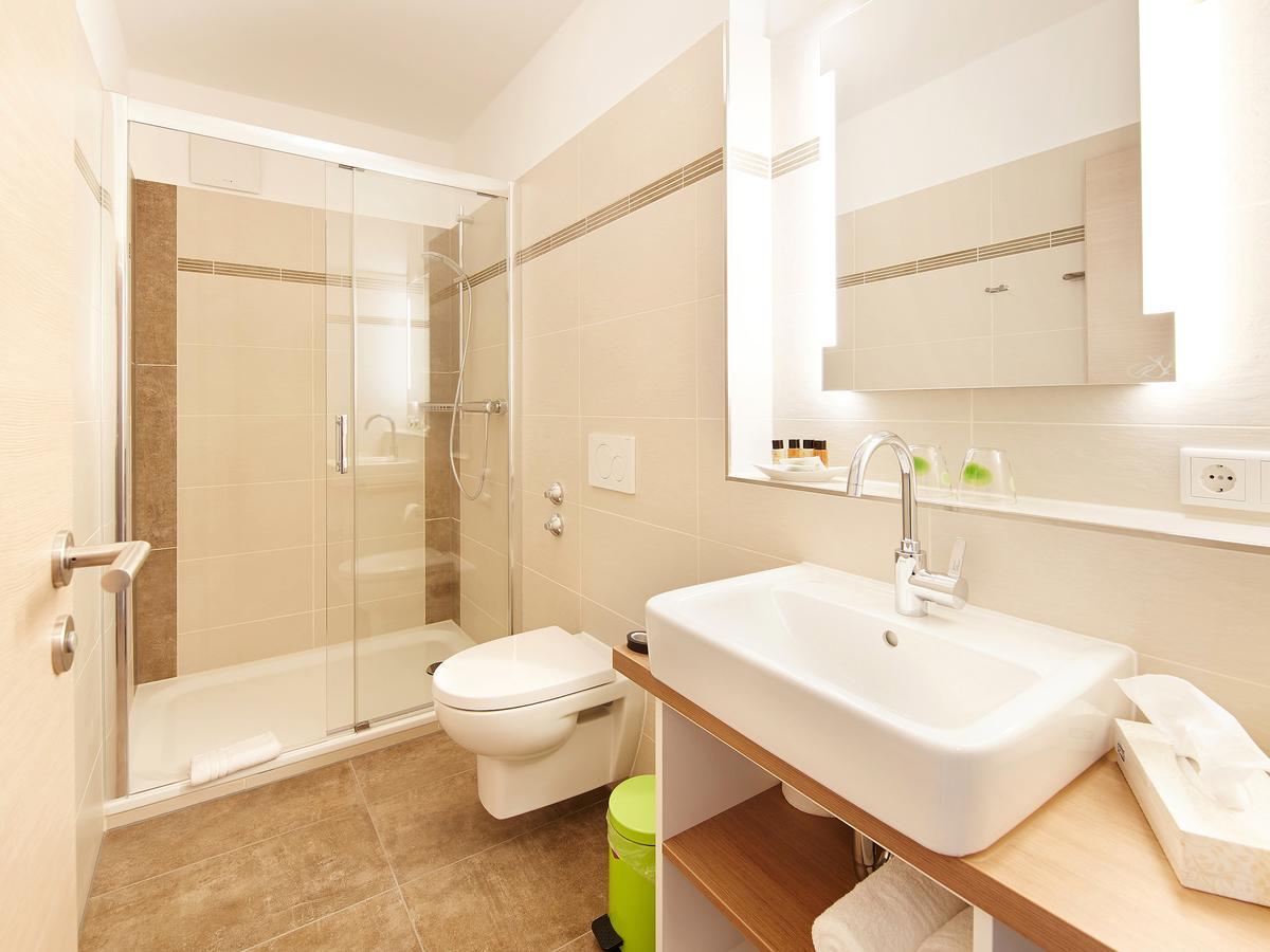 Rodelhaus Hotel Арнсберг Екстериор снимка